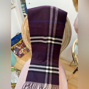 Burberry cashmere scarf